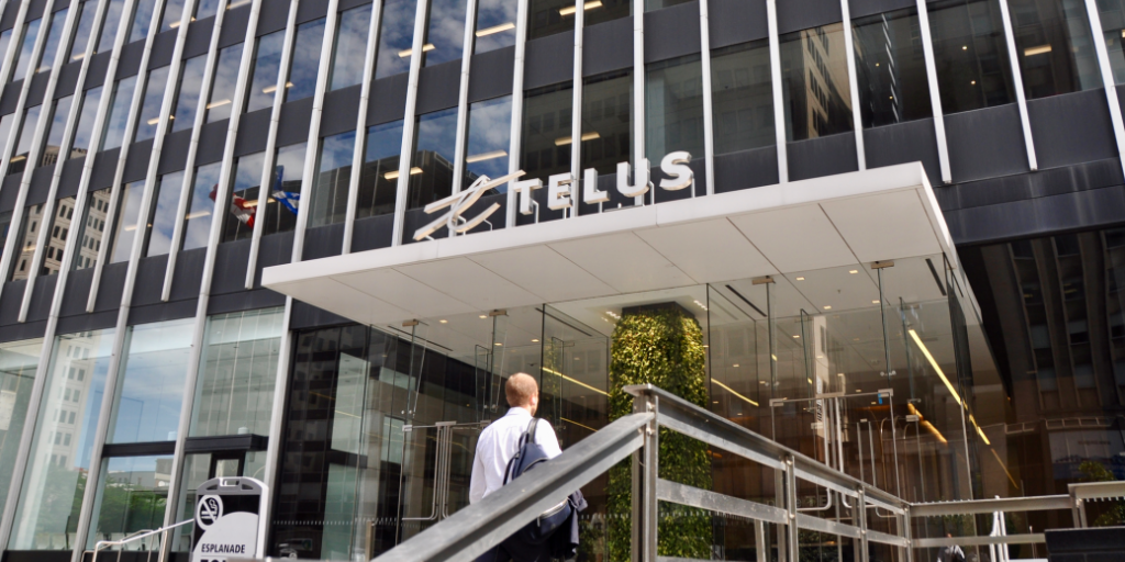 Telus winding down copper network as it releases Q3 results